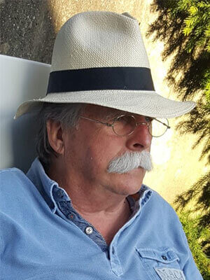 Bruno Hubli - Be happy be macaloca